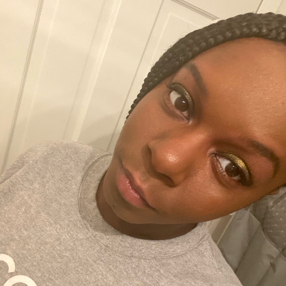 Meet your Posher, Shay